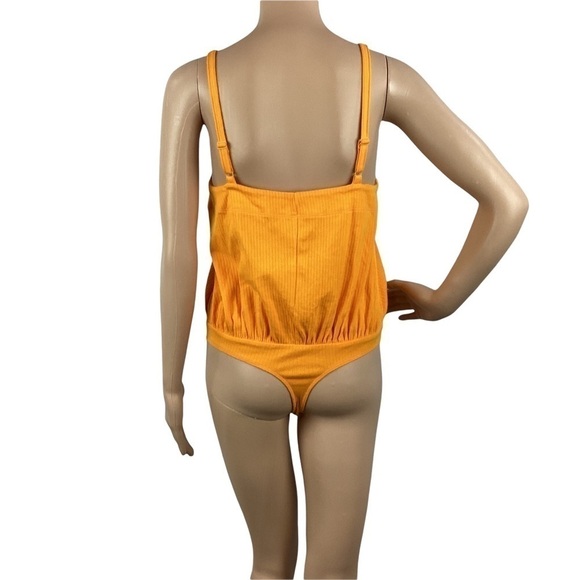 Free People Marissa Bodysuit Size M Tangerine - Picture 5 of 7